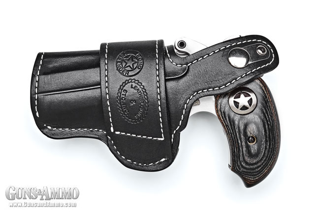 bond_arms_driving_holster_review_1