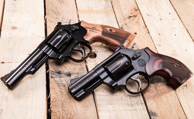 S&W's Model 19 Classic and Performance Center Model 19 Carry Comp 