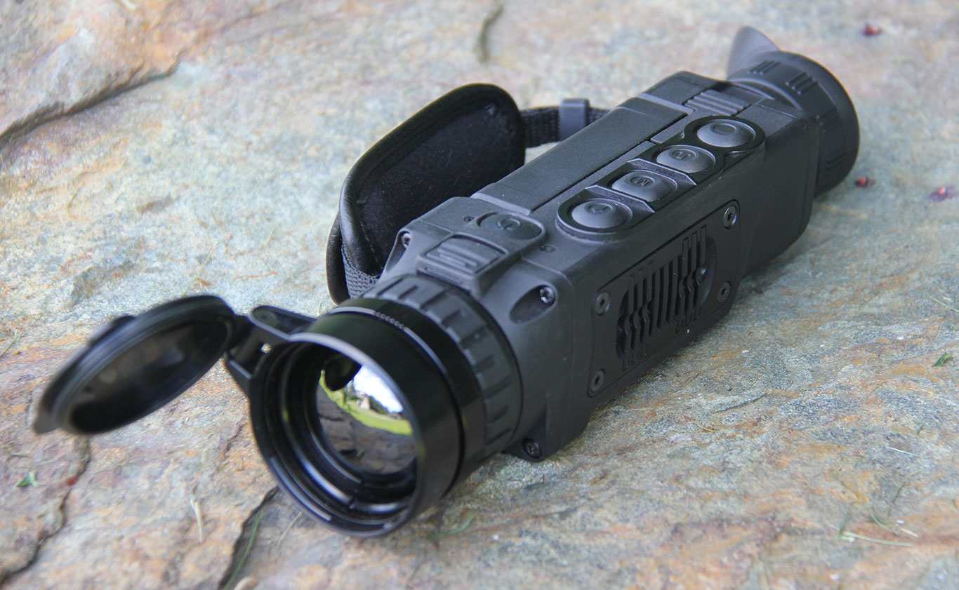 Pulsar's Helion XP50 2.5-20x42 Thermal Monocular is one of the best high-quality monocular that boasts an impressive list of features.